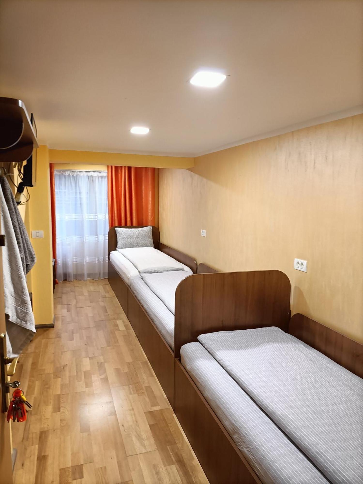 Casa Heidi Hotel Temesvár Kültér fotó