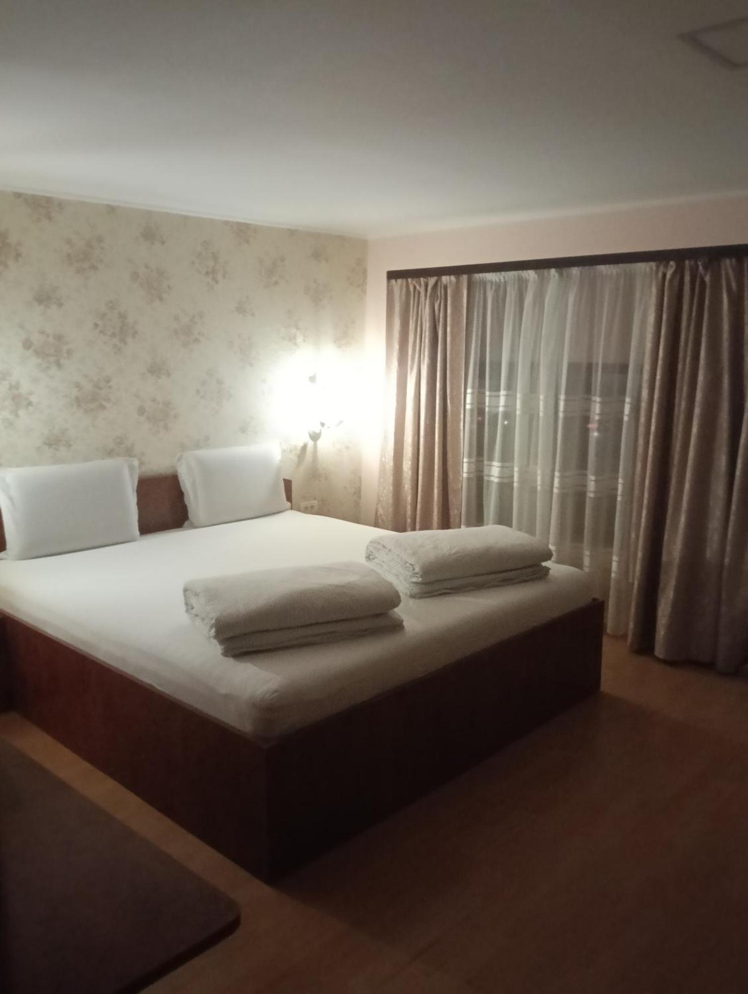 Casa Heidi Hotel Temesvár Szoba fotó